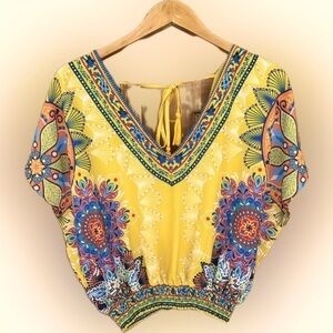 Lida Kate Yellow, Blue & Orange Print Top.          V-neck, front & back, Sz Lg